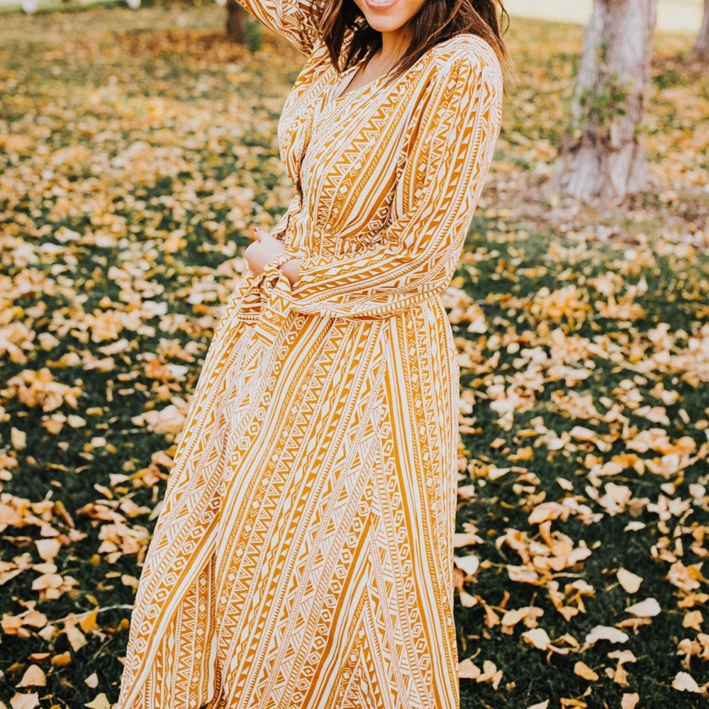 Mustard/orangey Aztec dress